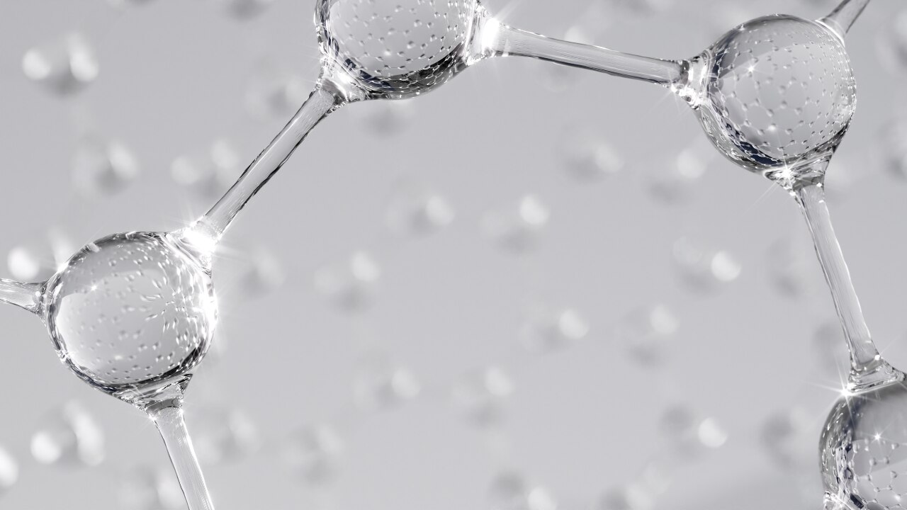 NIACINAMIDE FOR CONTROLING OIL WITHOUT STRIPPING SKIN