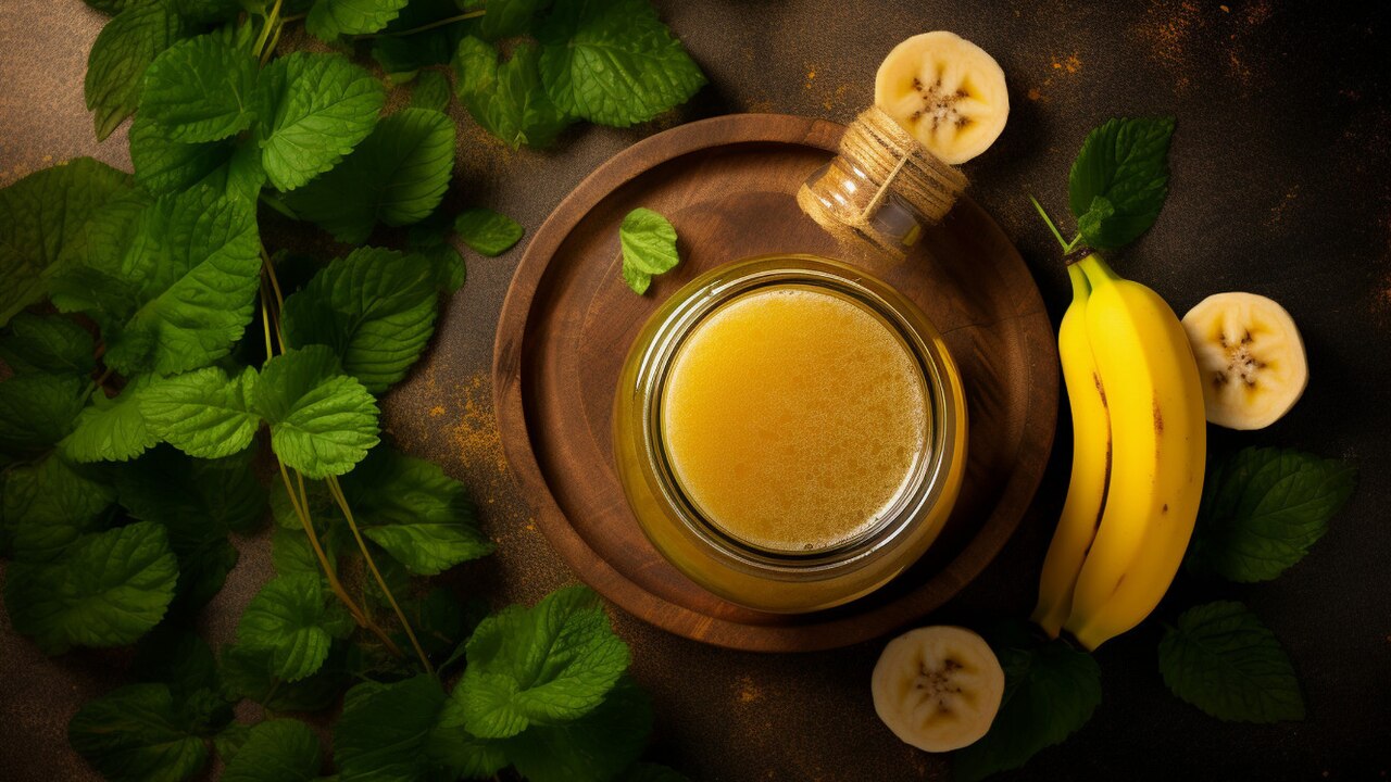 3. Banana & Olive Oil Treatment: