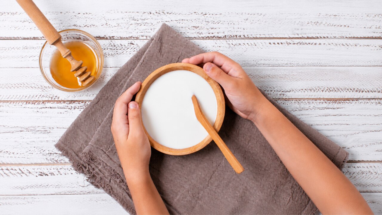 1. Coconut Milk & Honey Mask: