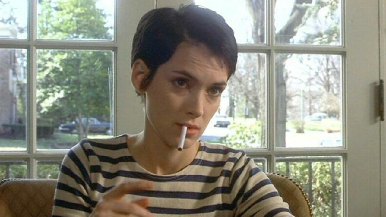 21. Layered Pixie Face Frame