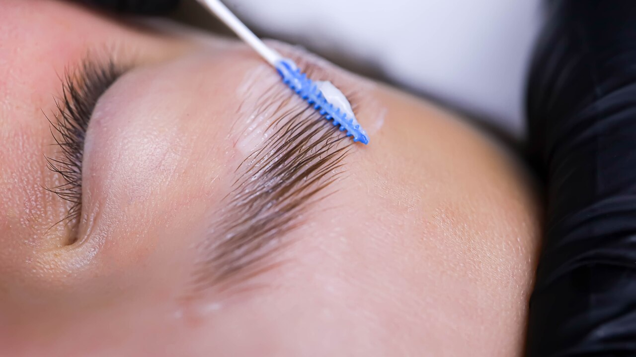 Step 5:  Neutralising the Brows