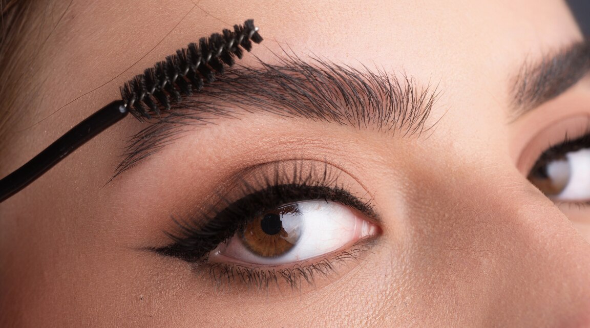 Brow Lamination Guide with Benefits Results and Aftercare Tips