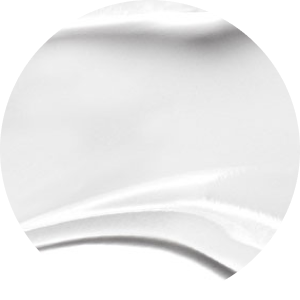 vista de perto de um creme branco e brilhoso
