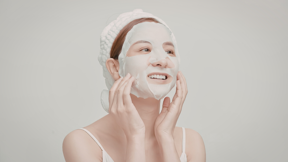 Collagen Face Mask Benefits and How to Choose the Right One