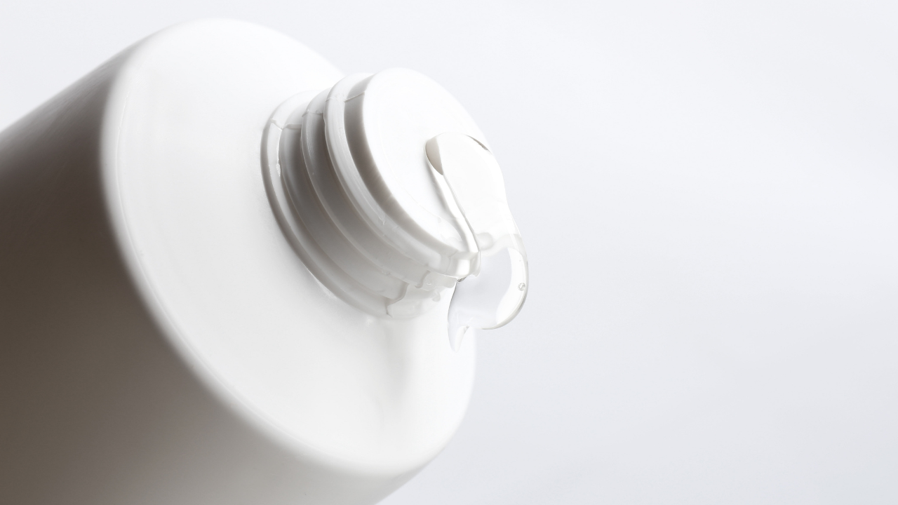 Oil-free formulations where appropriate