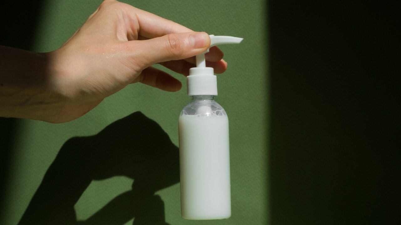 Common Mistakes When Using Hyaluronic Acid Moisturisers