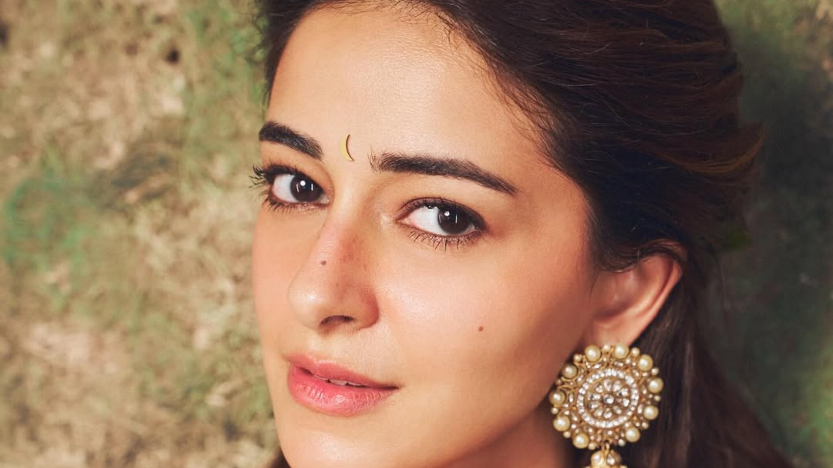 What Is a Natural Makeup Look?