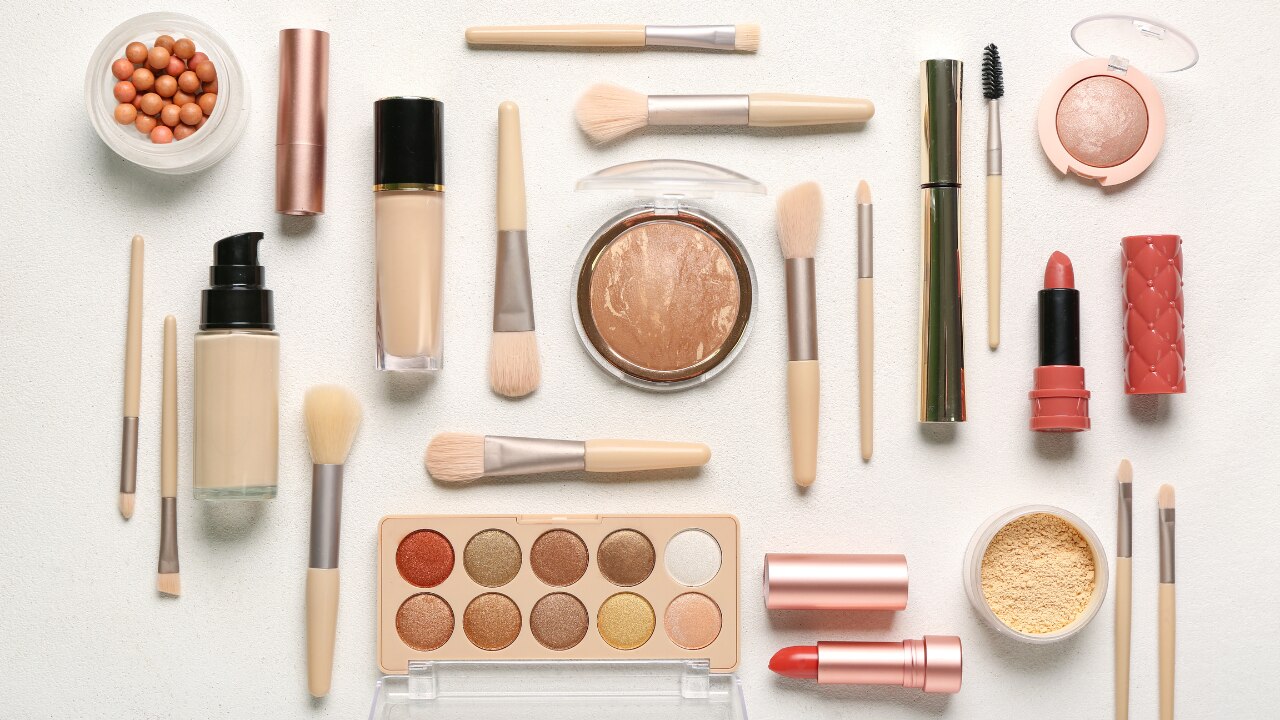 Common Makeup Kit Mistakes to Avoid