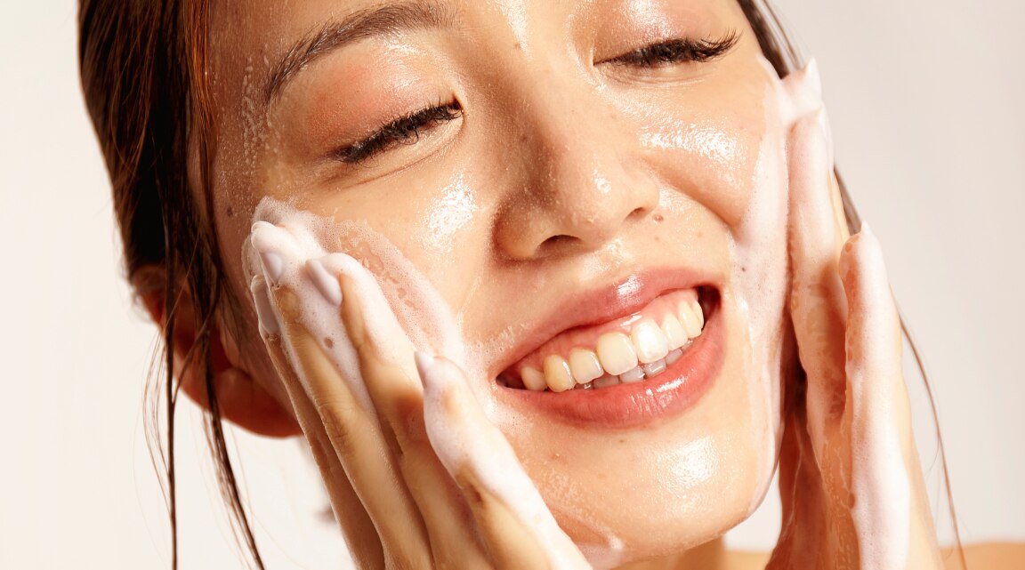 Double Cleansing Routine and Benefits for Healthy Skin