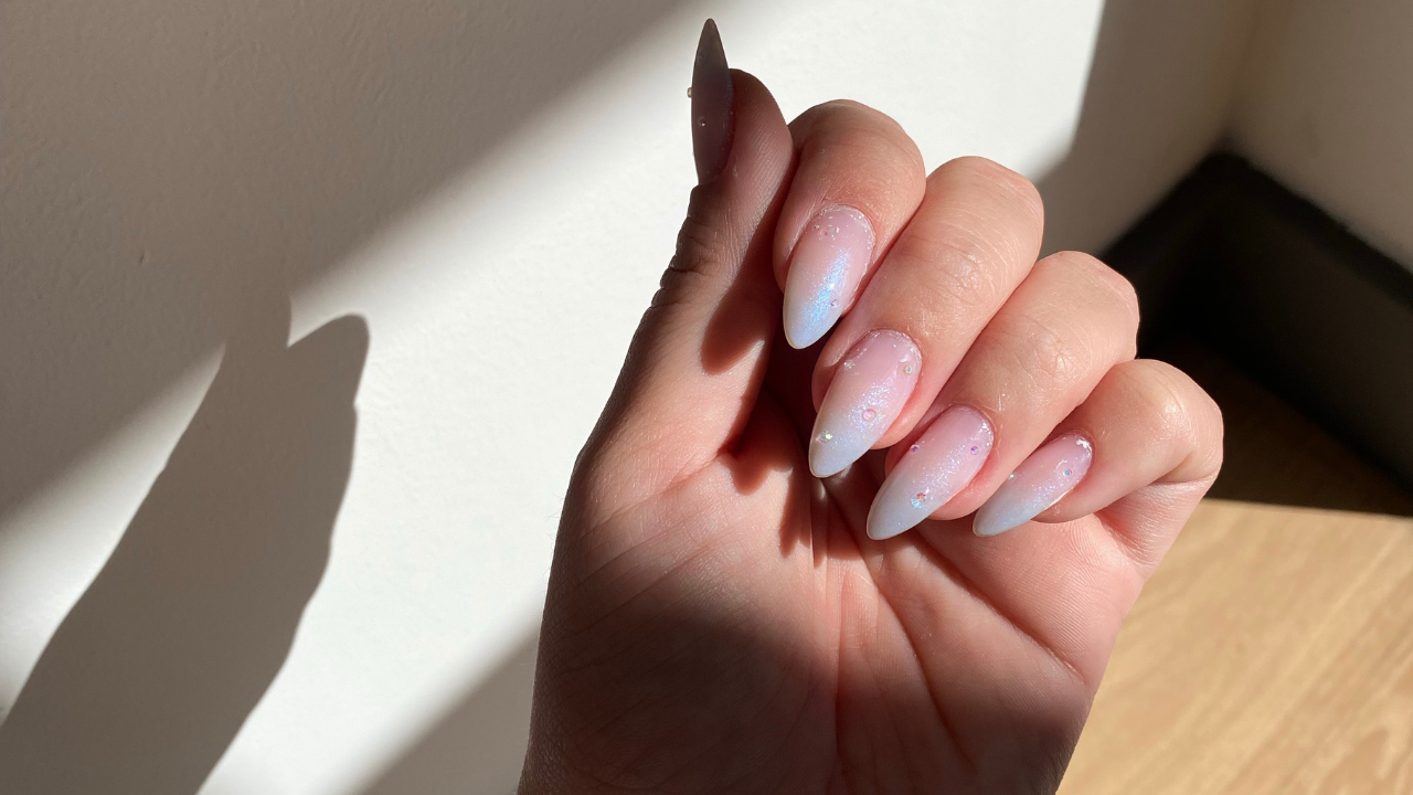15. Mermaid Chrome Nails