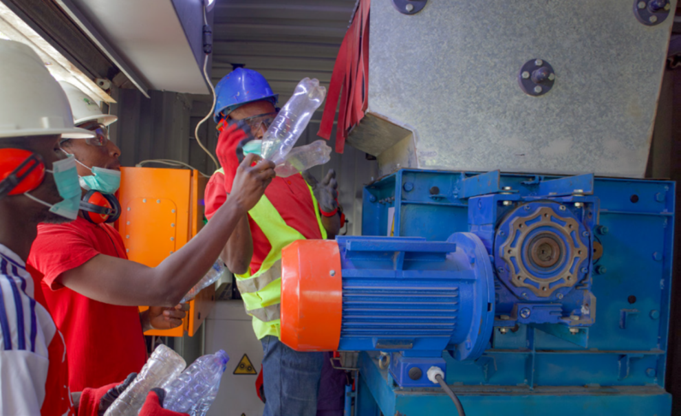 Creating new income opportunities for communities in Nigeria by decentralising plastic waste processing 