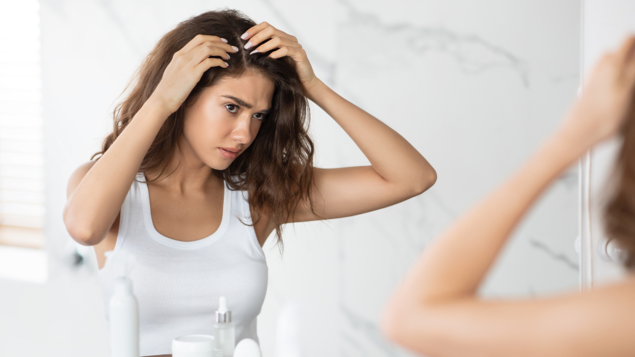 What Causes Oily Dandruff?