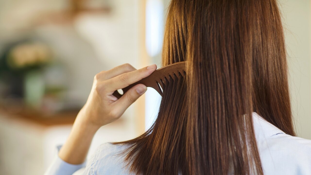 Help Maintain Stronger, Shinier Hair