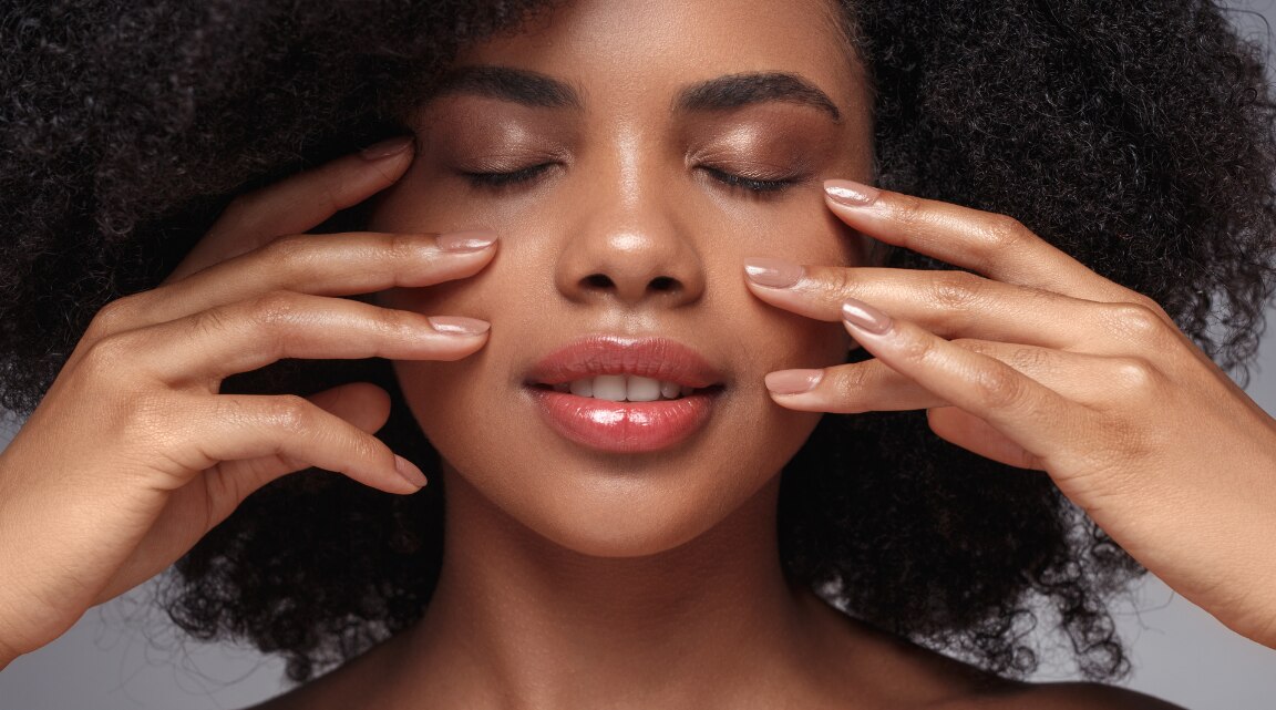 AM and PM Skincare Routine for Acne-Prone Skin