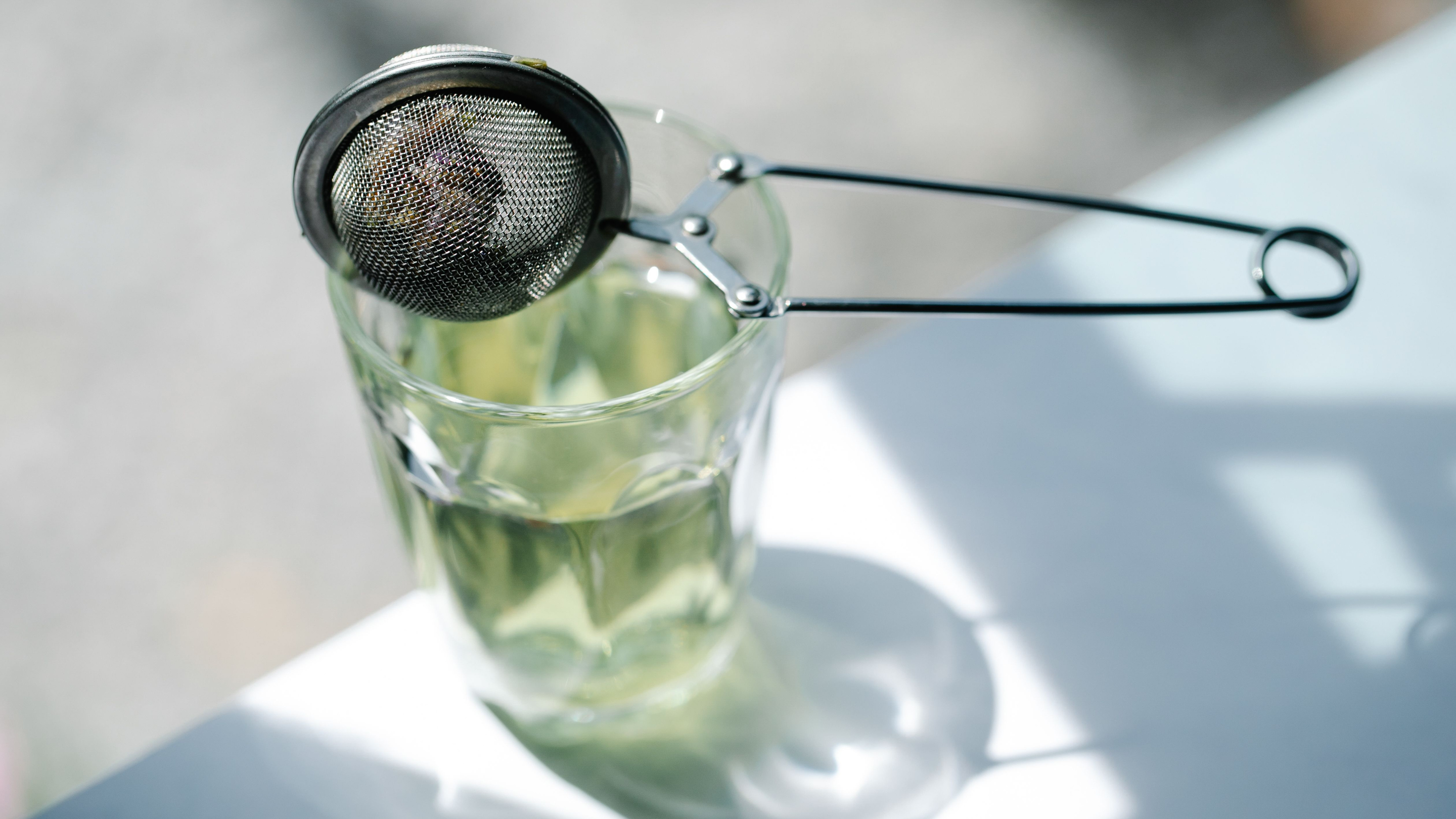 Cold Green Tea Compress