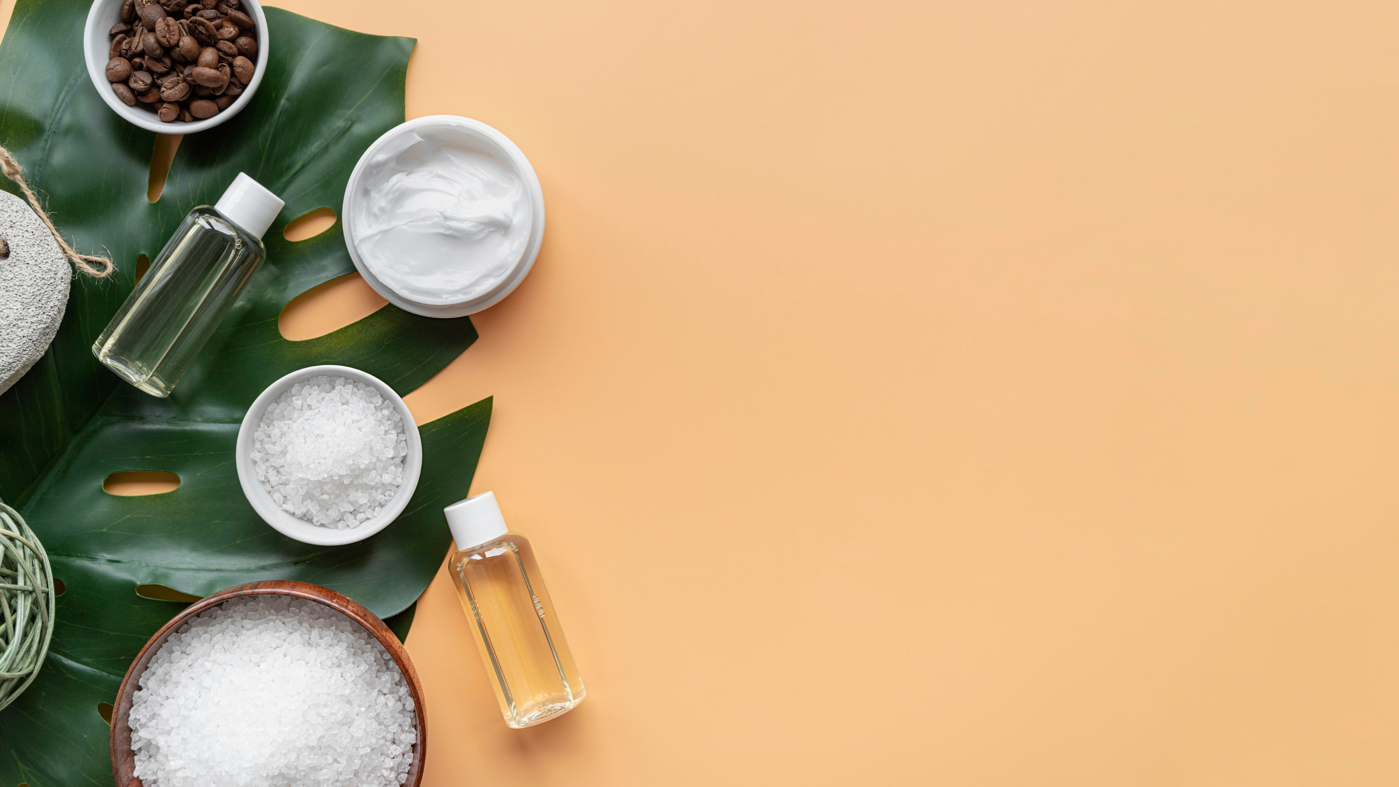 Supports other hydrating ingredients