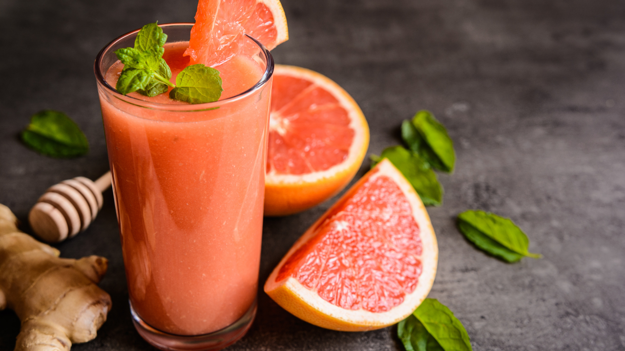 Grapefruit, Ginger & Honey (optional)