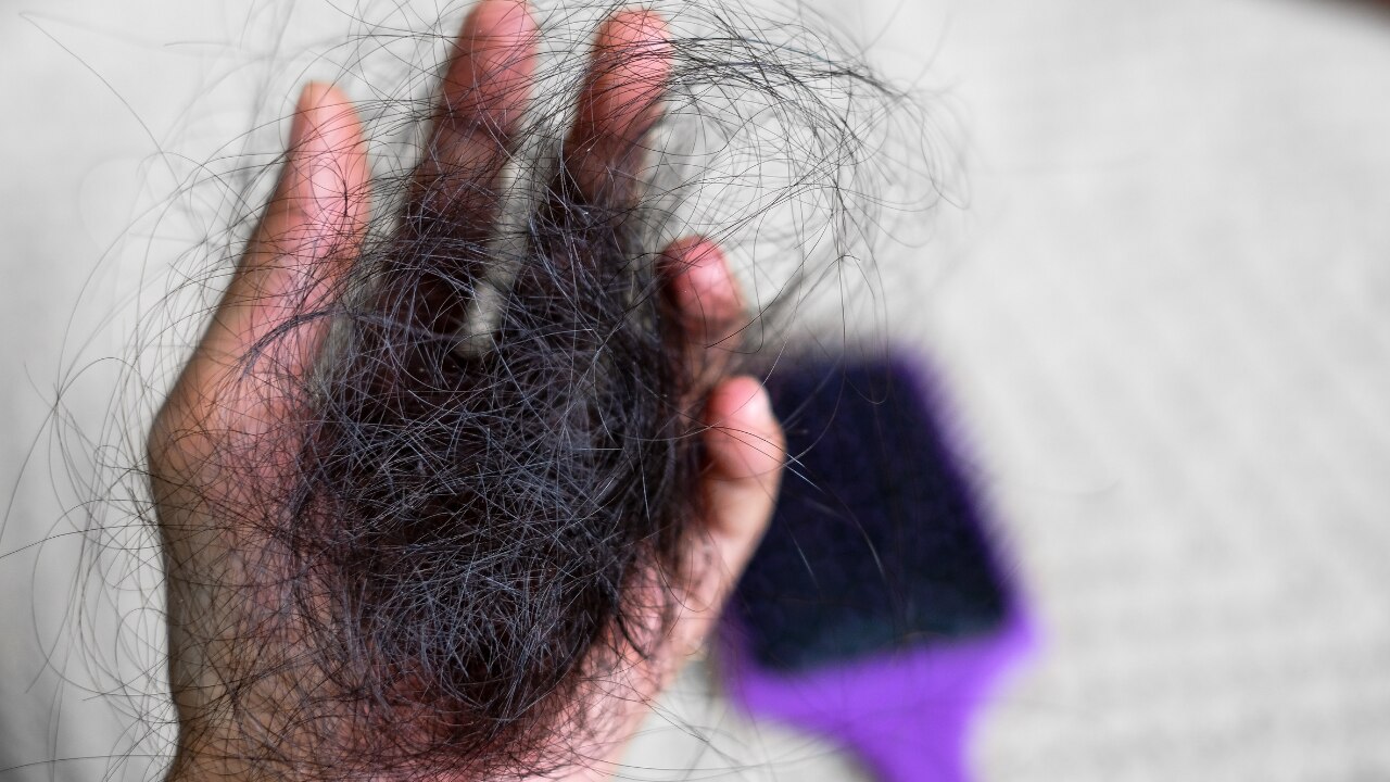Common Mistakes That Can Worsen Hair Fall