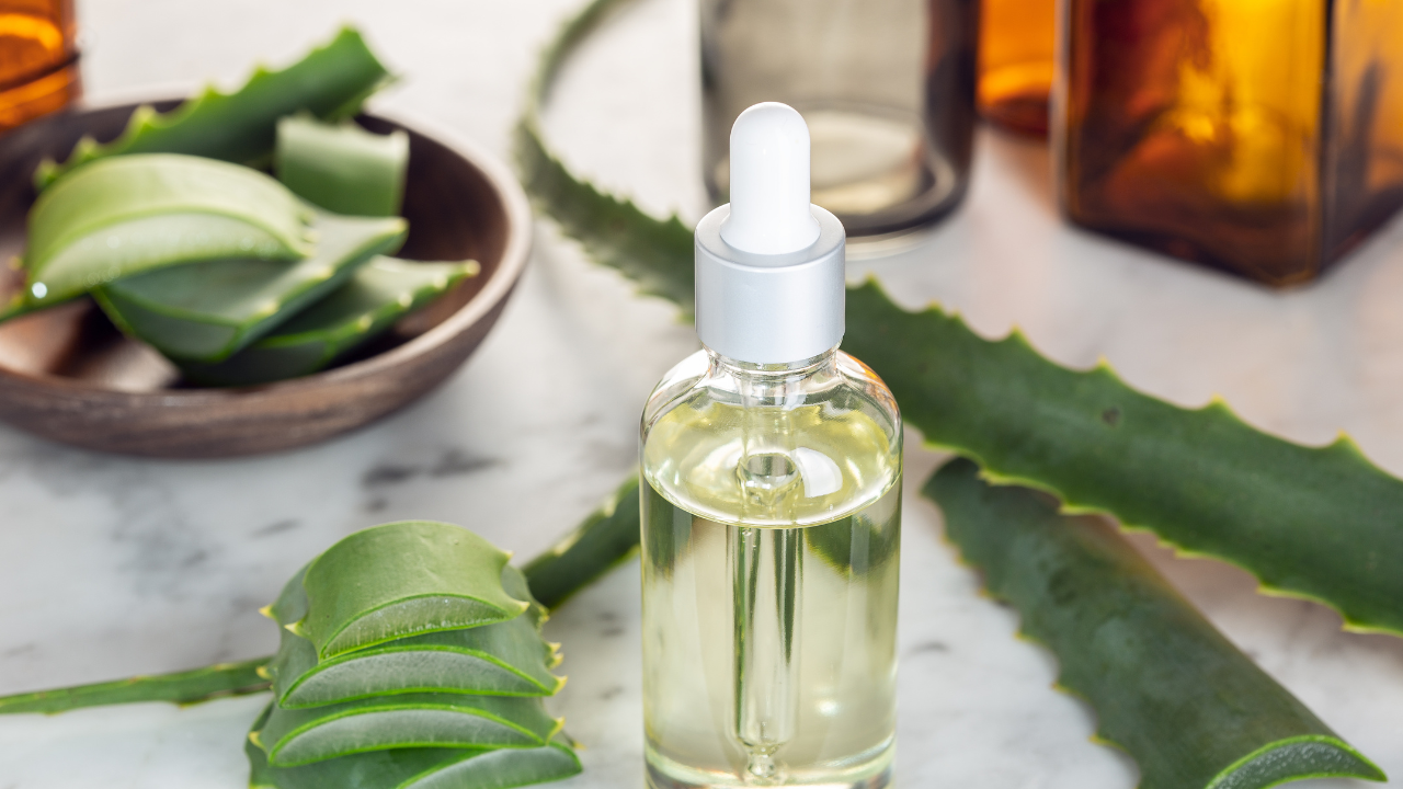 Aloe vera and coconut oil