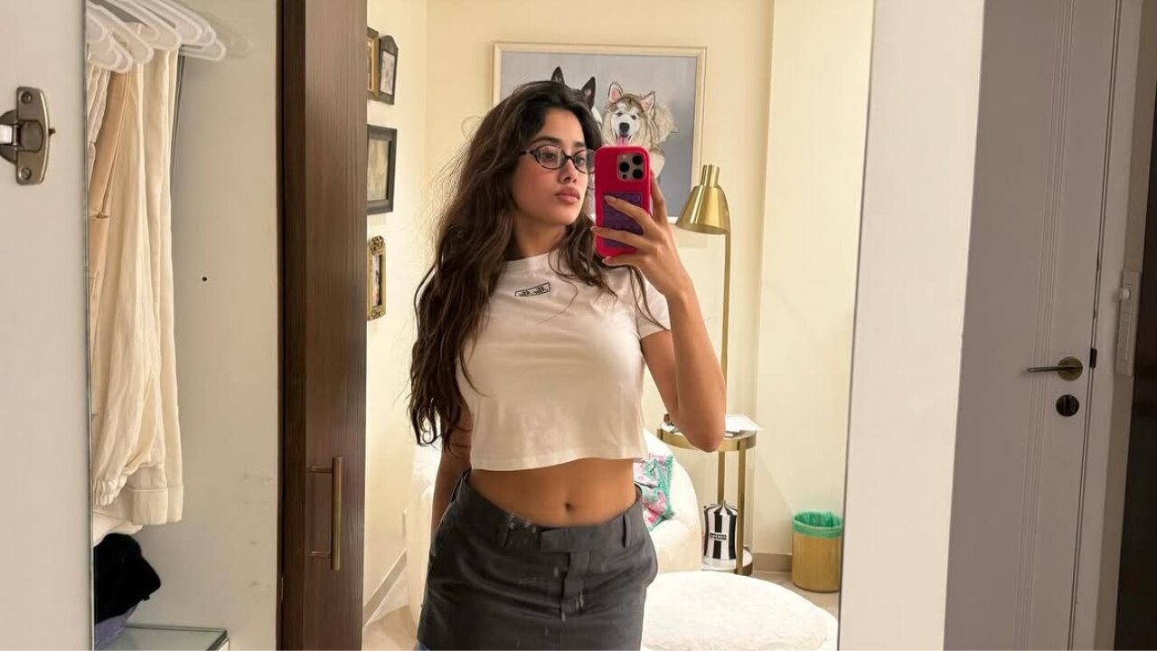 College or Campus Look