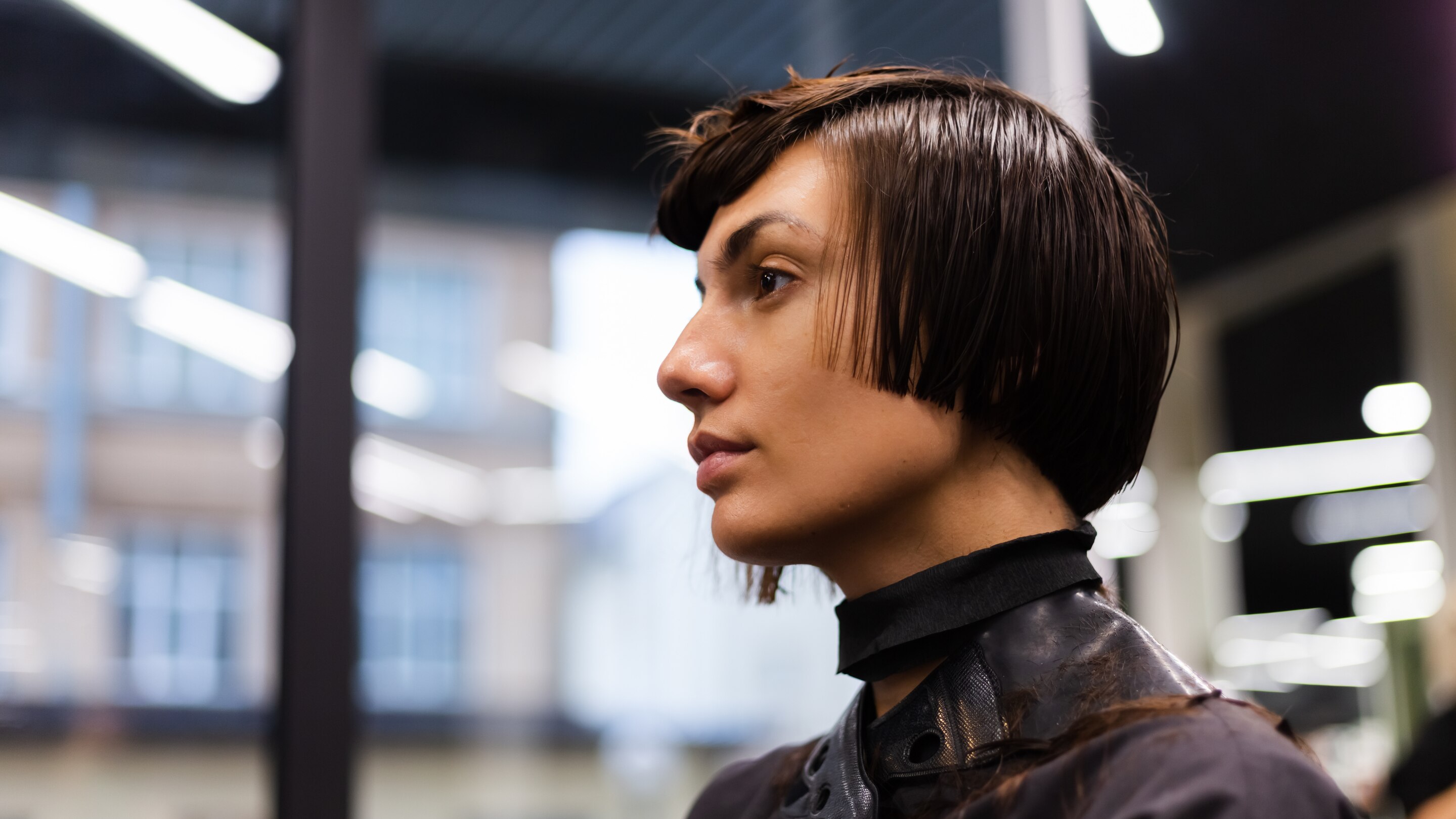 How to Cut Short Hair Step by Step
