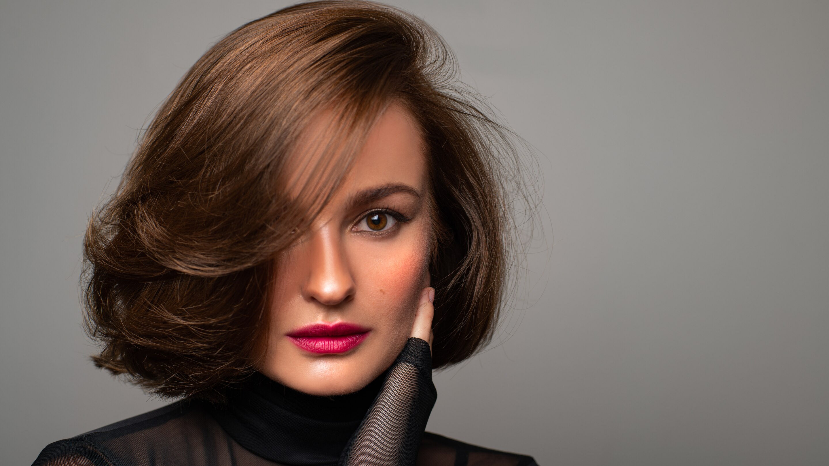 15. Short Step Cut with Voluminous Crown