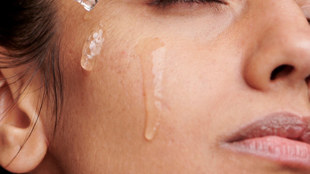 What Is an Anti-Aging Serum?
