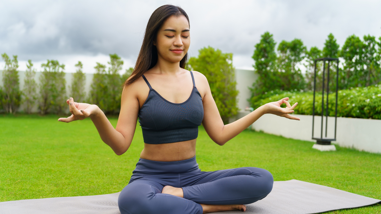 Promotes relaxation and mental clarity