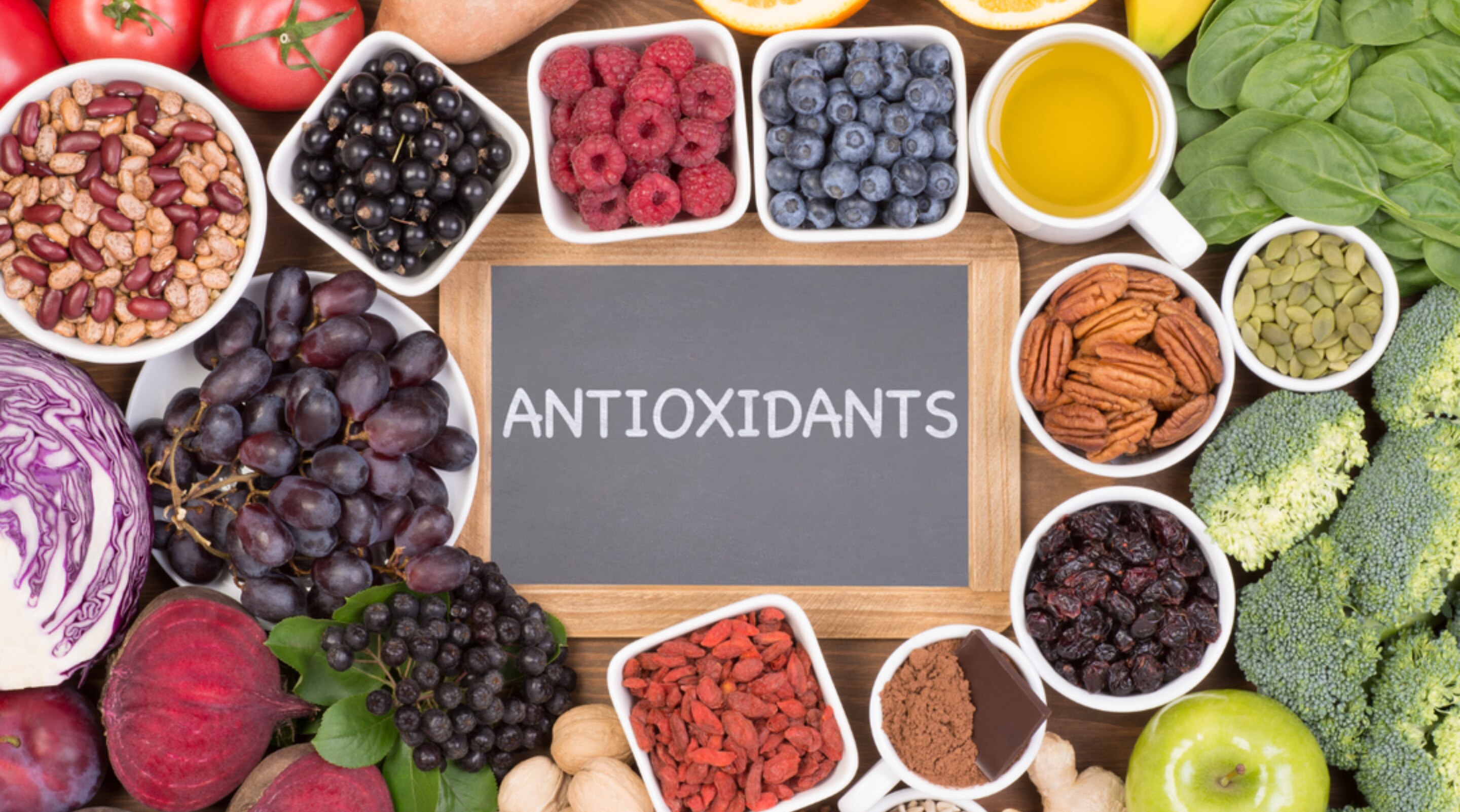 Antioxidant Rich Foods for Healthy and Clear Skin