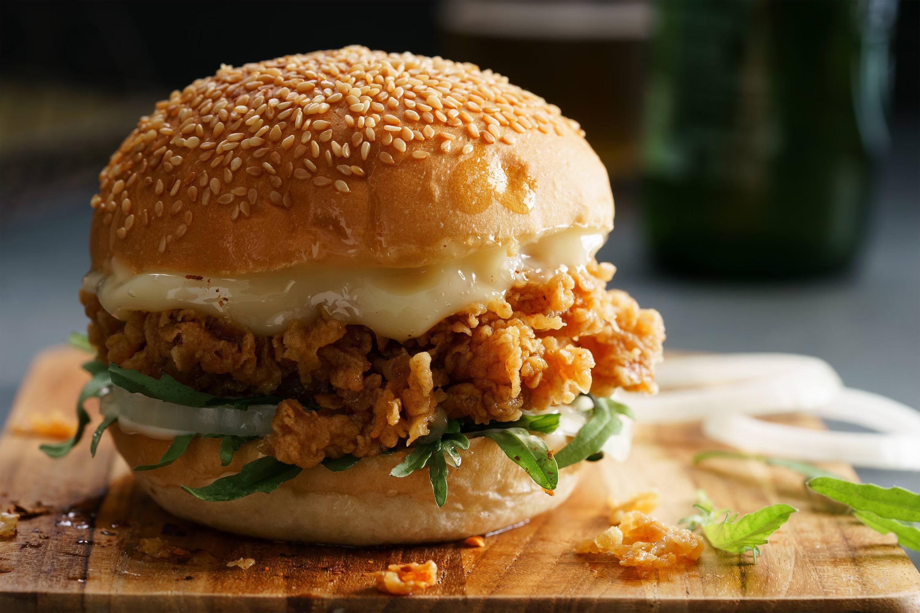 Crispy chicken burger