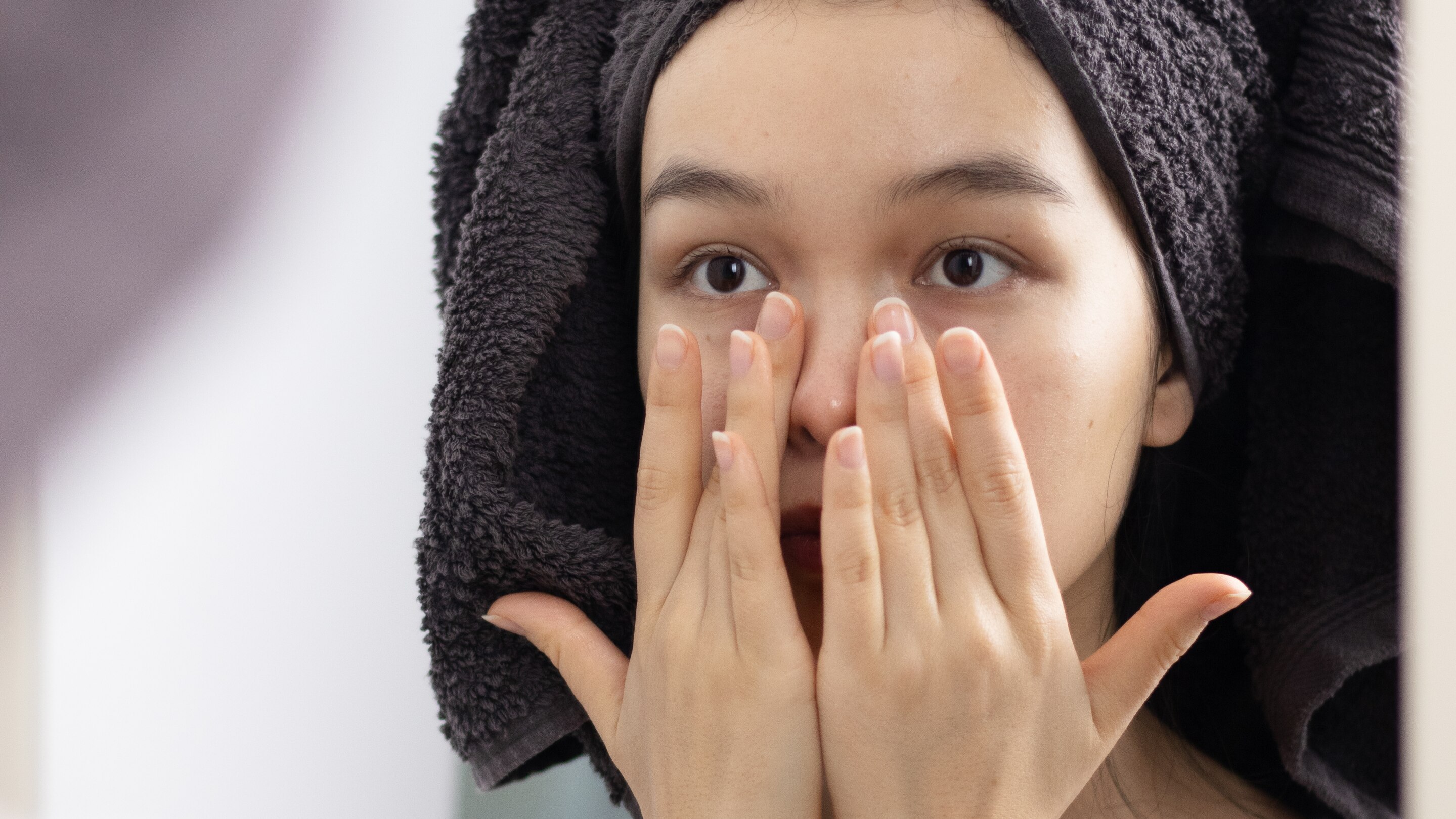 Step 7: Apply Your Serum, Moisturiser and Sunscreen