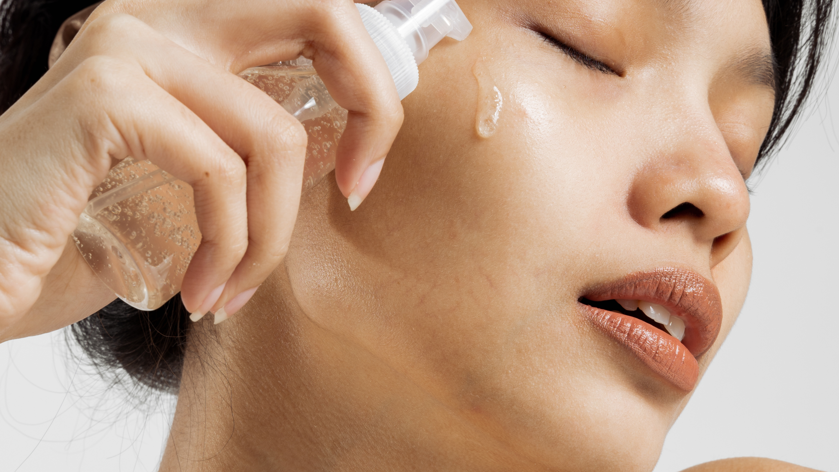 Step 3: Go easy on serums while healing.