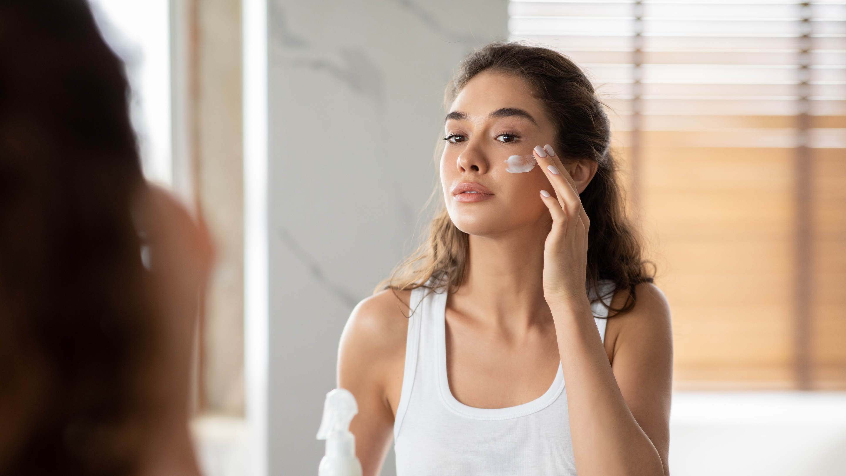 How to Choose the Right Barrier Repair Moisturizer