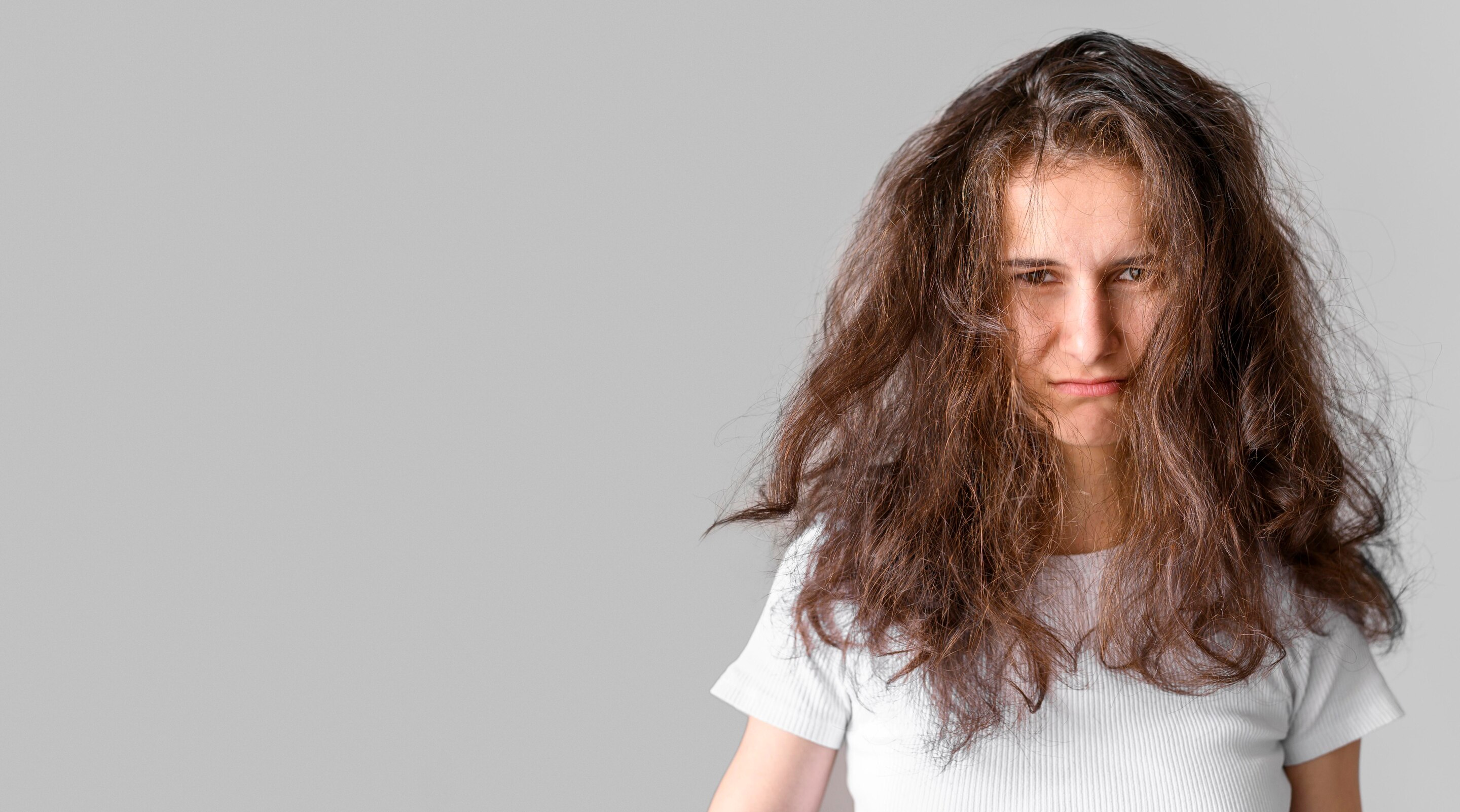 Humidity-Proof Hair Routine to Keep Hair Frizz-Free