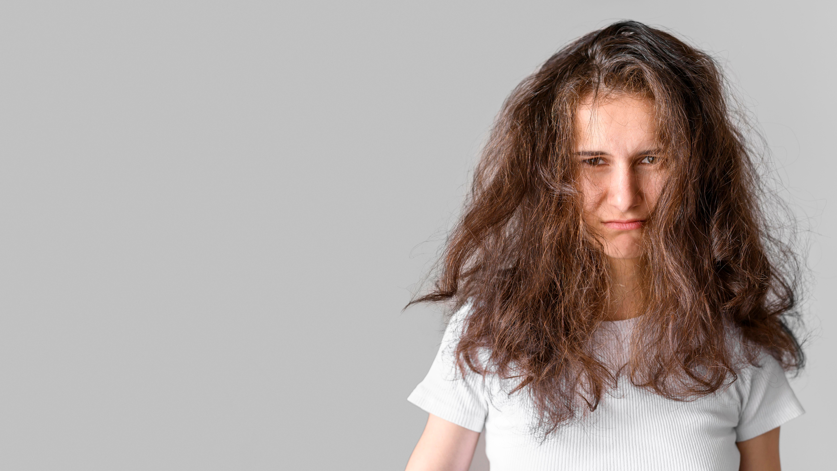 Humidity-Proof Hair Routine to Keep Hair Frizz-Free