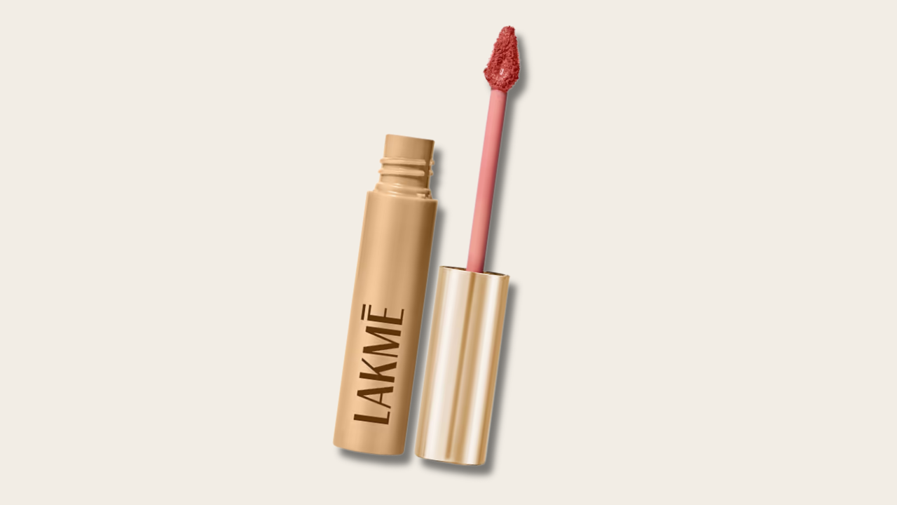 Lakmê 9 to 5 Weightless Matte Mousse Lip & Cheek Colour