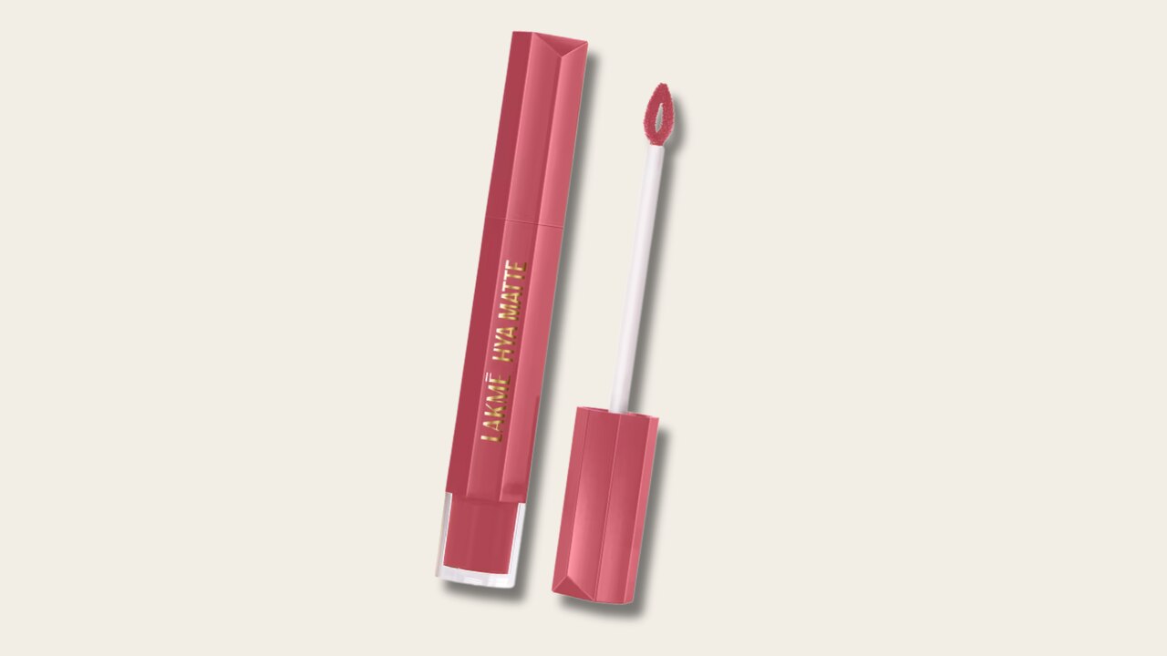 Lakmê 9to5 Hya Matte Liquid Lipstick