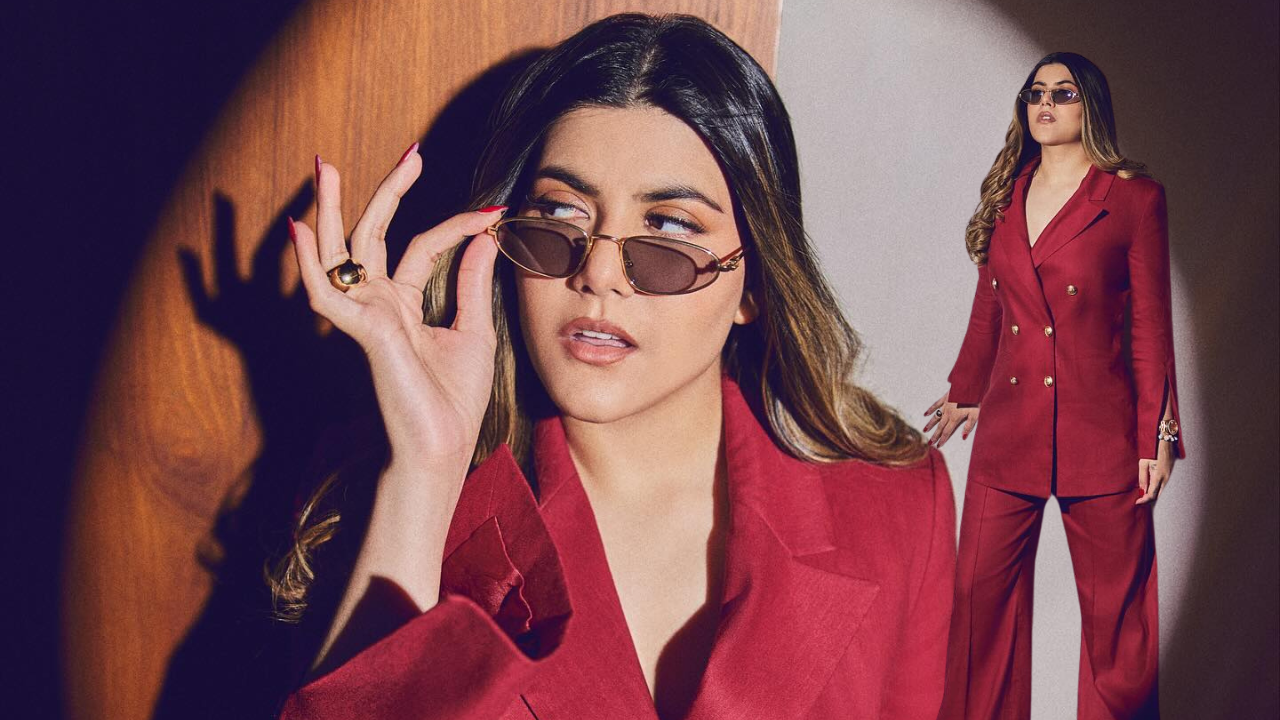 2. Try an Oversized Fit