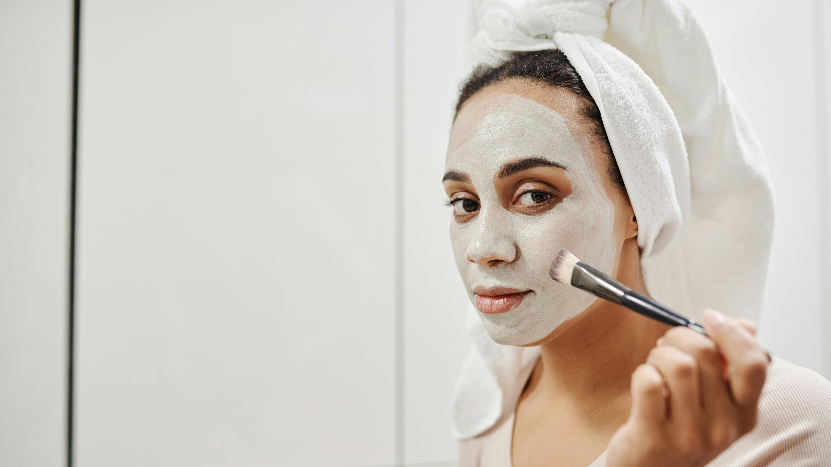 What You Need for a Face Clean-Up at Home