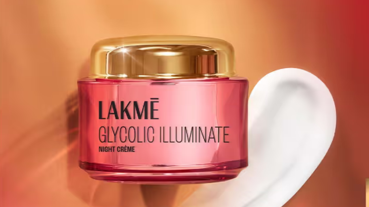 Lakmē Glycolic Illuminate Night Cream with Glycolic Acid