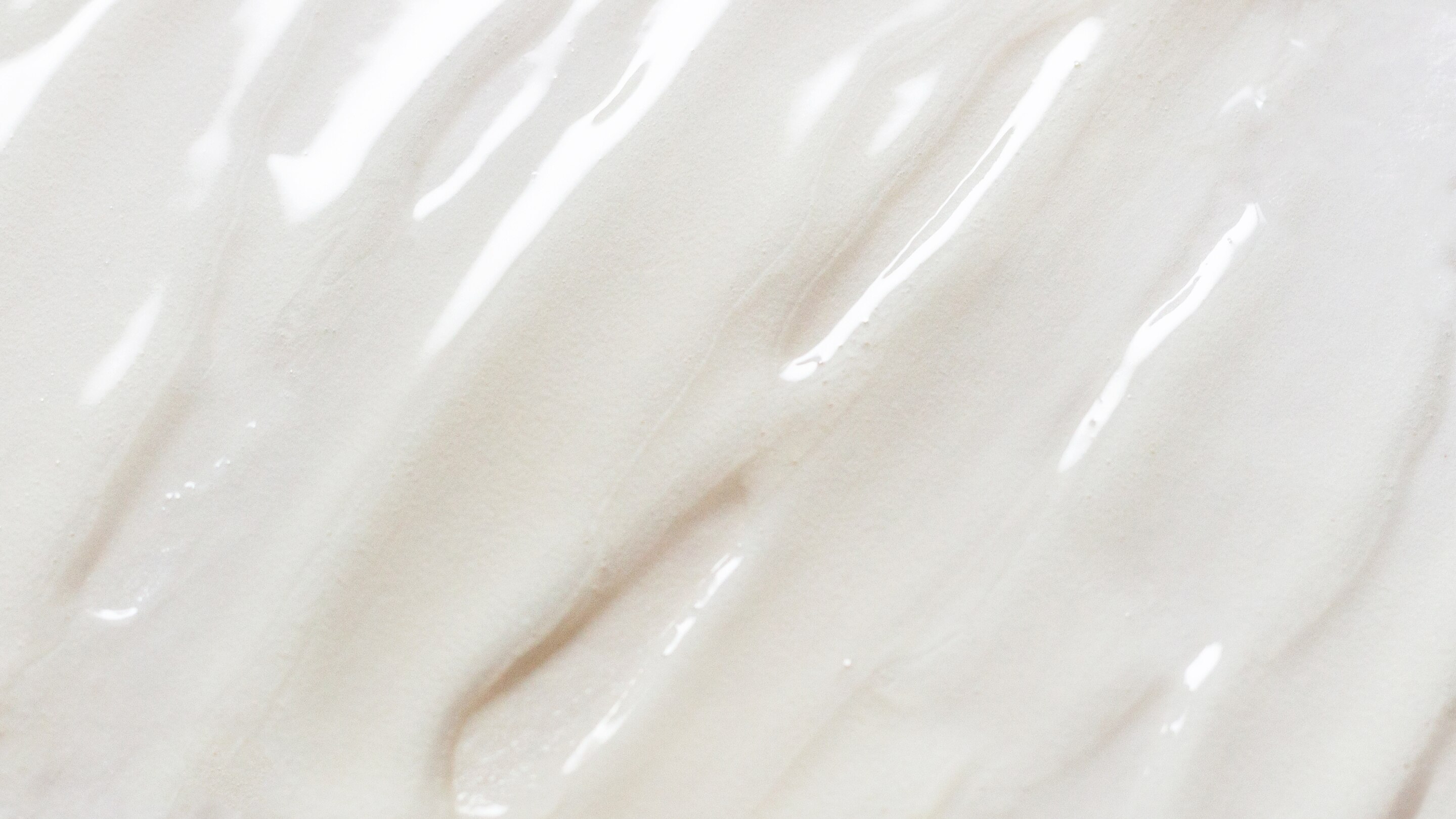 Ingredients & Formulations to Avoid for Certain Skin Types
