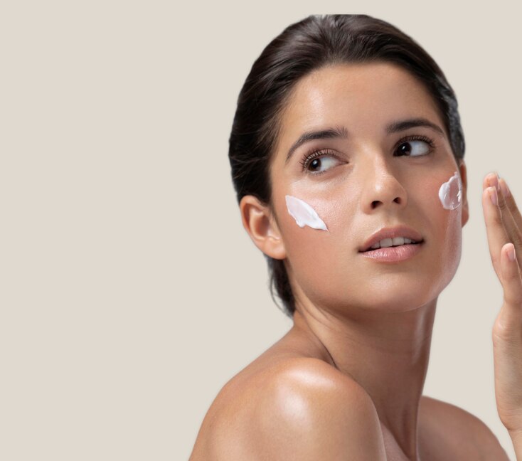Image of 7 Rules for Choosing a Lakmé Anti-Aging Day or Night Cream for Wrinkles and Dark Spots