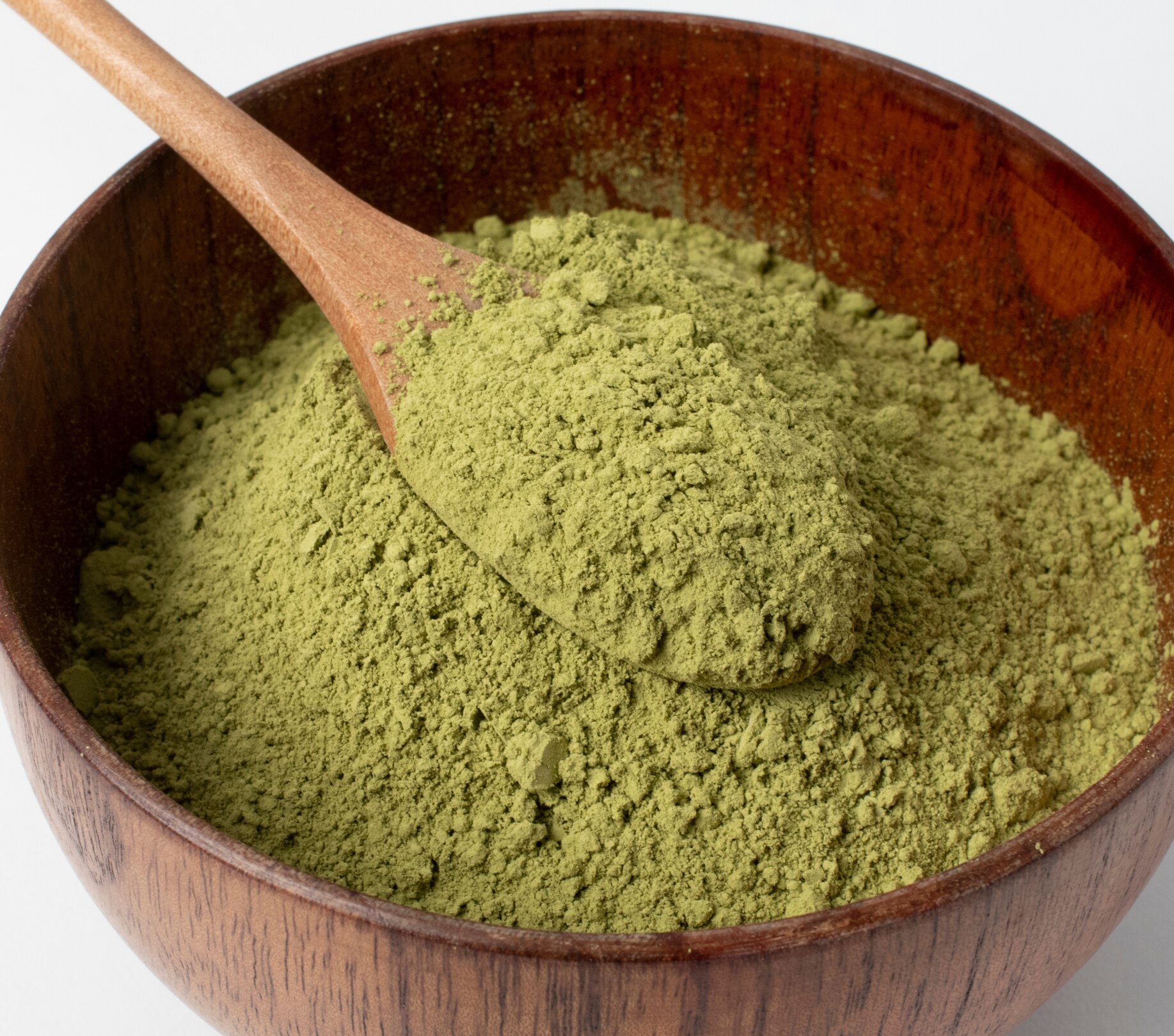 Image of The Green Powder Everyone's Stirring Into Everything: Here Are The Benefits of Moringa Powder