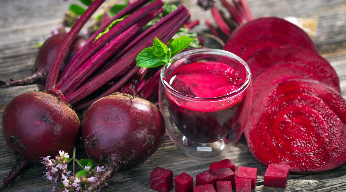 Beetroot Juice Benefits and How to Make It