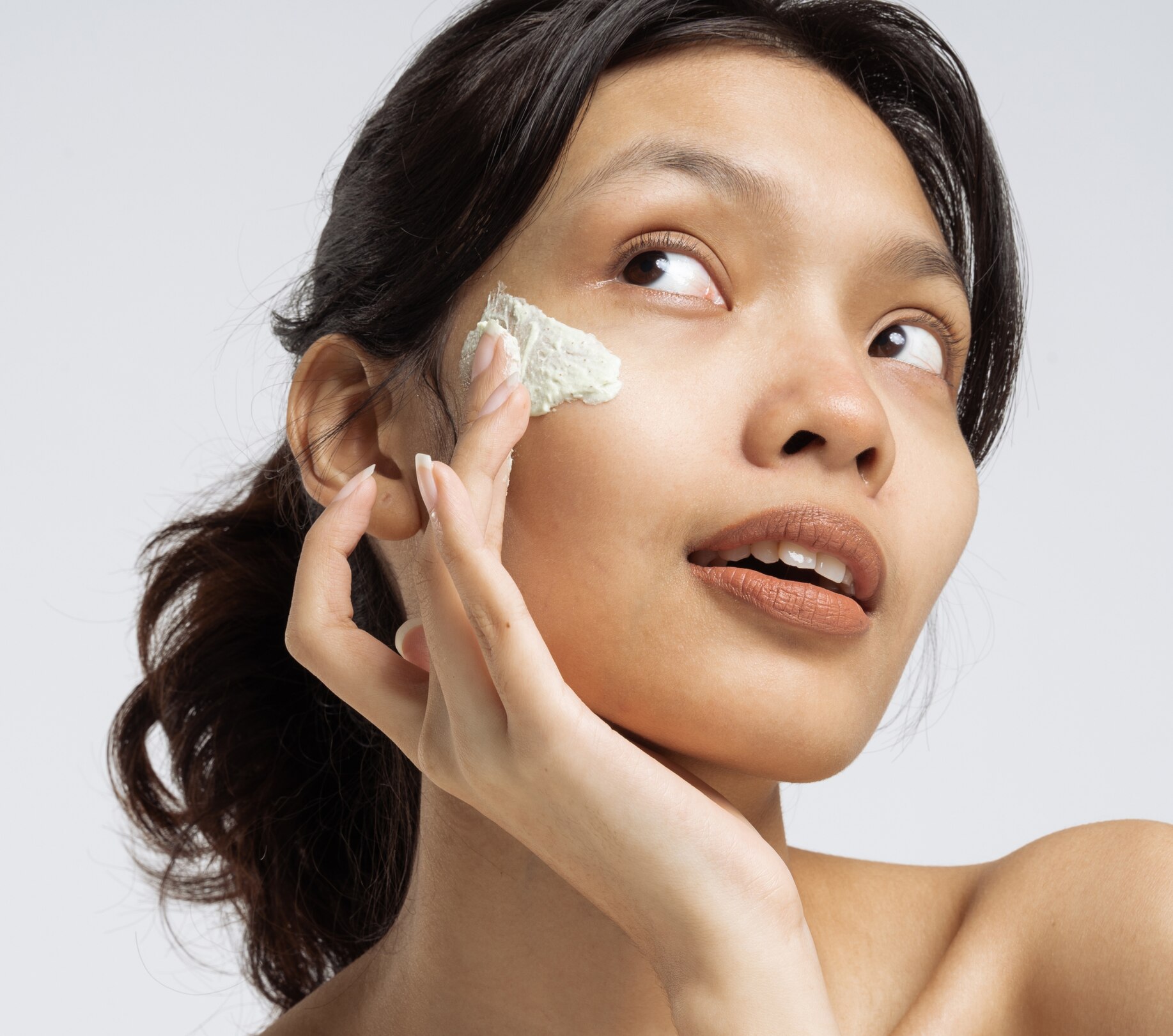 Image of Retinol Night Cream Is The Answer To Glowing Skin You’ve Been Looking For