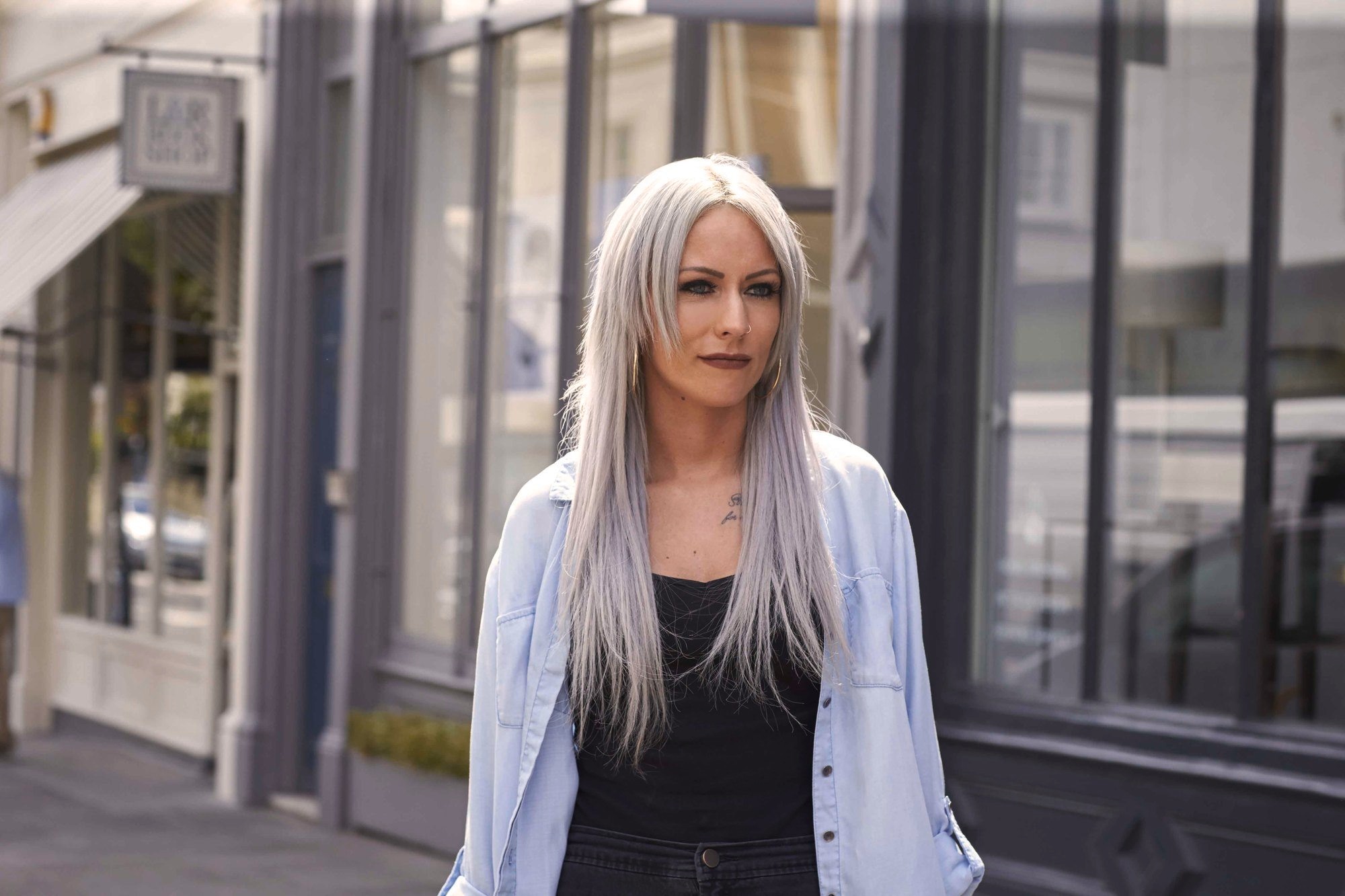 ย้อมผมสีขาว