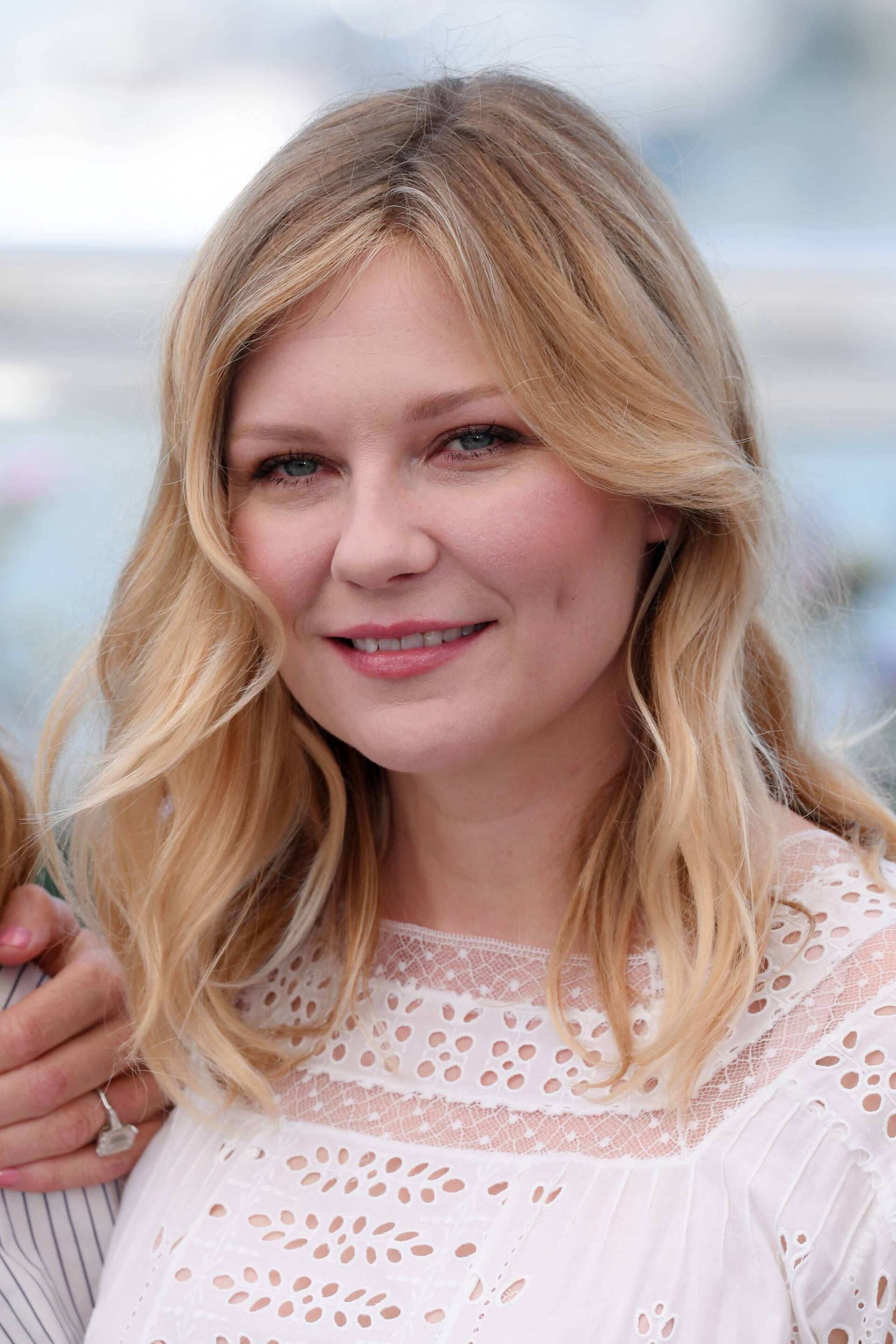 ไอเดียทรงผม และเทคนิคการเลือกทรงผมสําหรับคนหน้ากลมโดยเฉพาะ