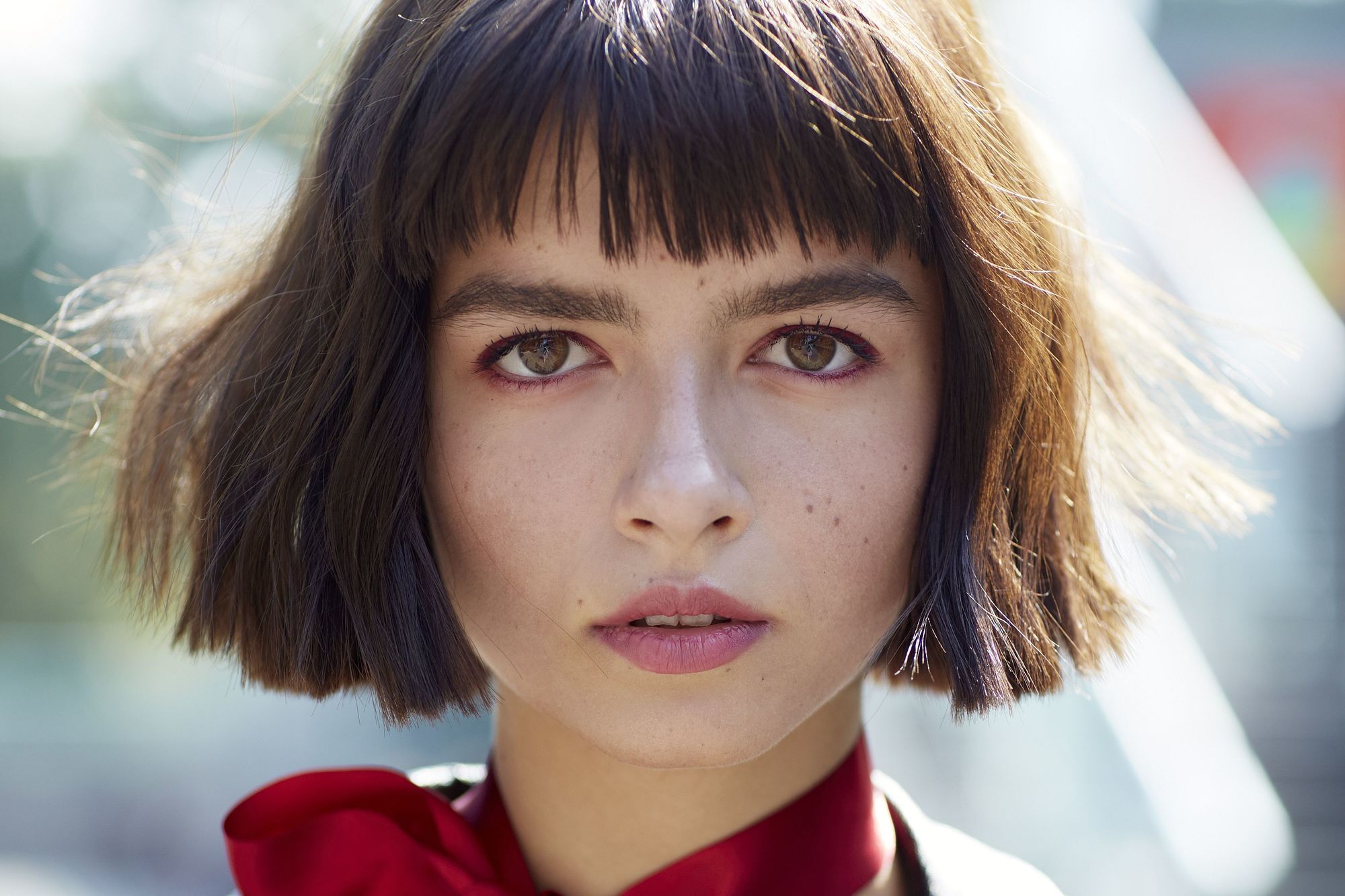 Rambut pendek blunt dengan bob blunt a la Parisien. (Foto: Allthingshair UK)