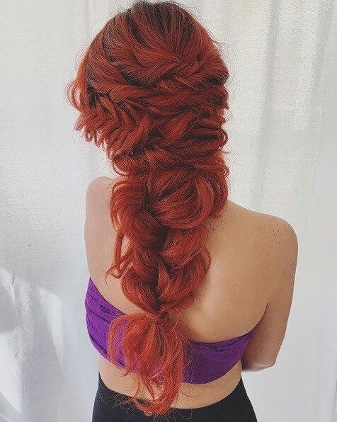 Kepang ala mermaid biar makin sahih jadi putri duyung. (Foto: Allthingshair UK)