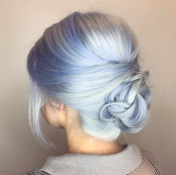 (Credit: Instagram.com/hairdresseronfire78)